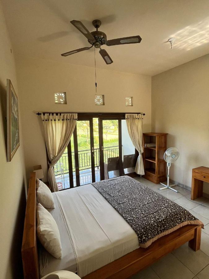 Mesari Homestay & Warung 아메드 외부 사진
