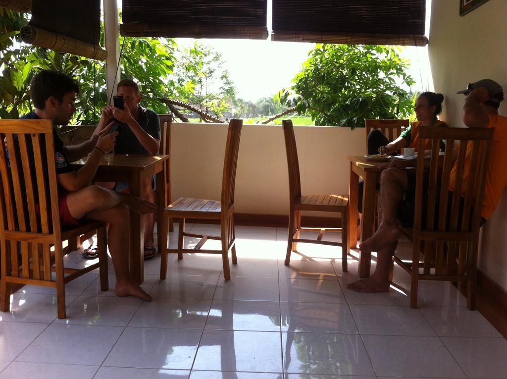Mesari Homestay & Warung 아메드 외부 사진